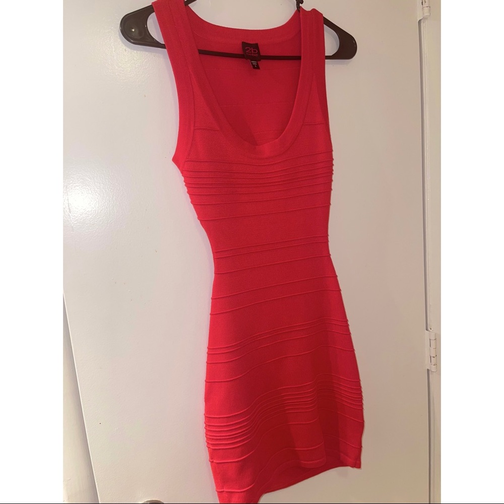 ‘2b Bebe’ Dress (Coral/Red-ish Color)